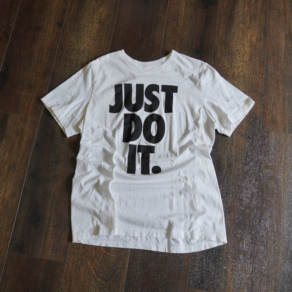 Nike T-shirt